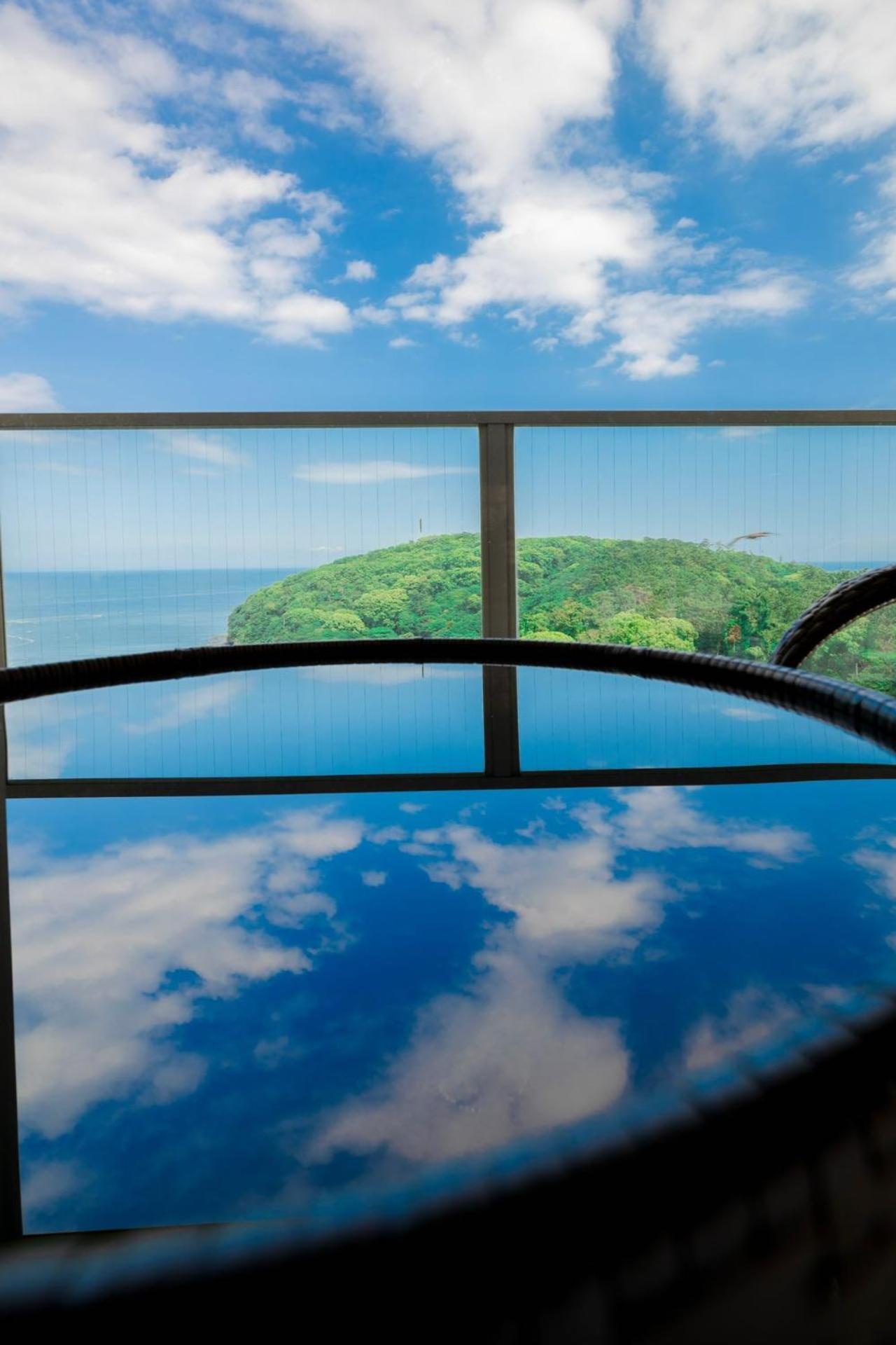 Manazuru Marin Hotel Екстер'єр фото