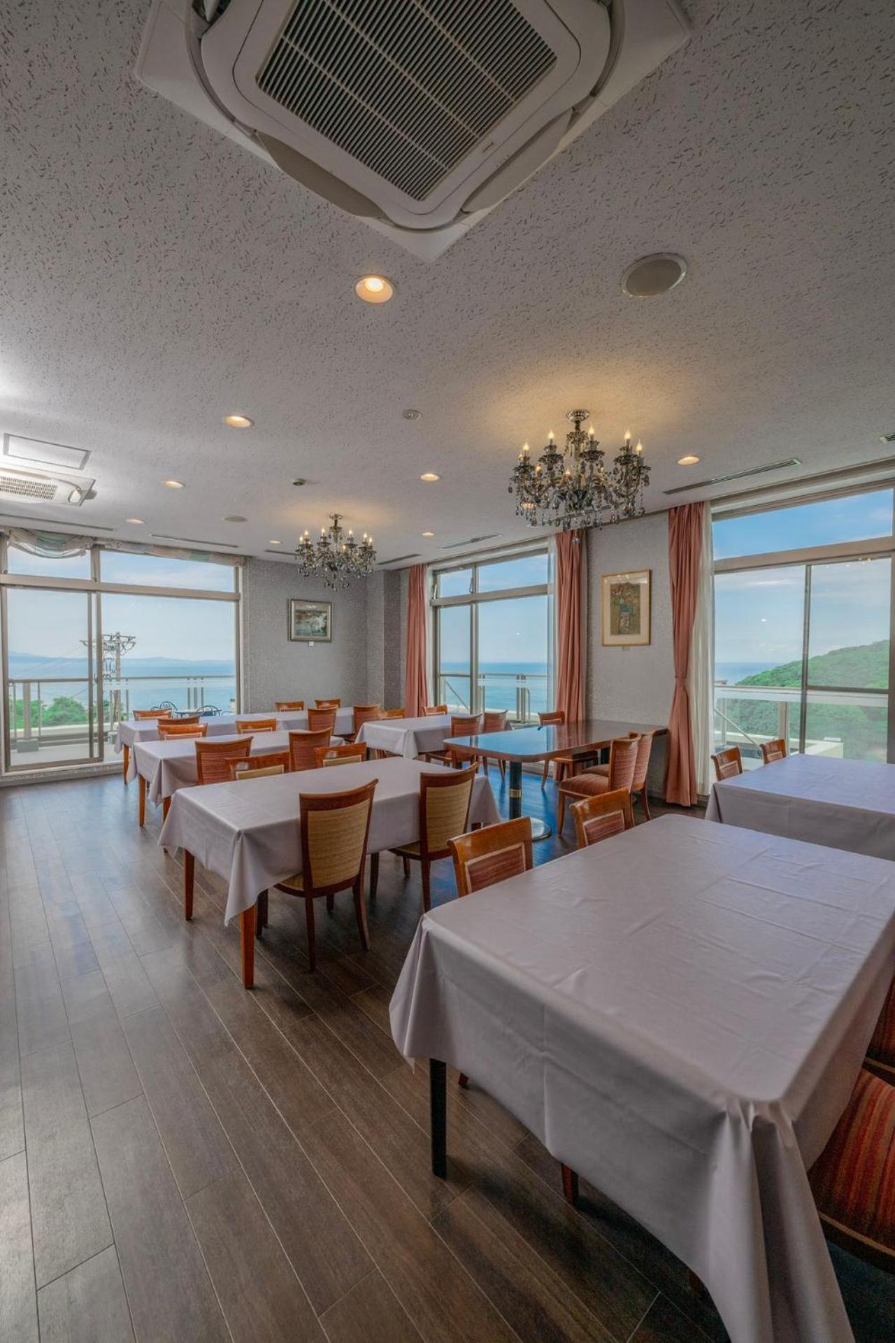 Manazuru Marin Hotel Екстер'єр фото